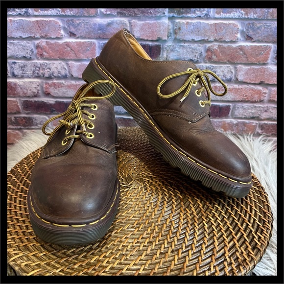 Dr. Martens Other - Vintage y2k Dr. Martens Brown Dorian Oxford Shoe